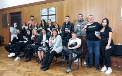 Kancelarija za mlade opštine Žabari prisustvovala radionici „Upoznajmo se“: važan korak ka bolje povezanoj zajednici